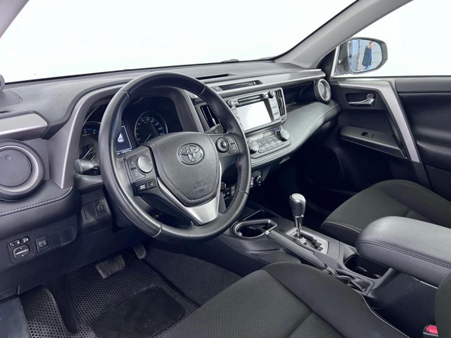 Toyota RAV4 IV (XA40) Рестайлинг Ростов-на-Дону  - изображение 9
