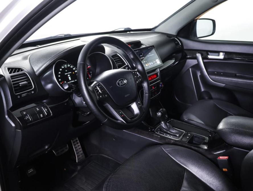 Kia Sorento II Рестайлинг Москва  - изображение 16
