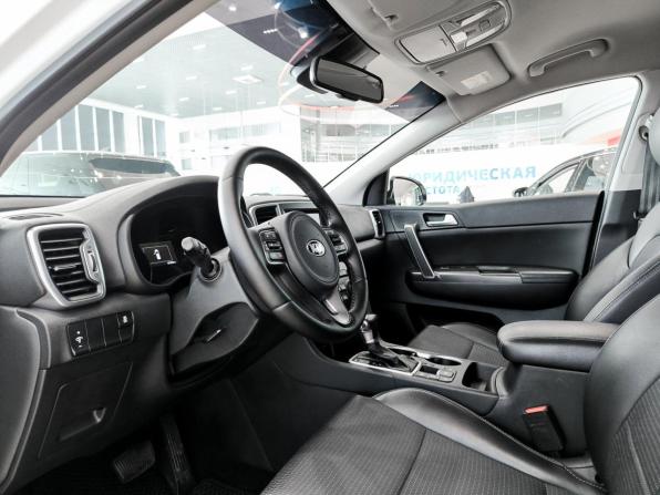 Kia Sportage IV Рестайлинг с пробегом 2018 года, цена 2 385 000 рублей, 87000 км, внедорожник, Автокод Объявления
