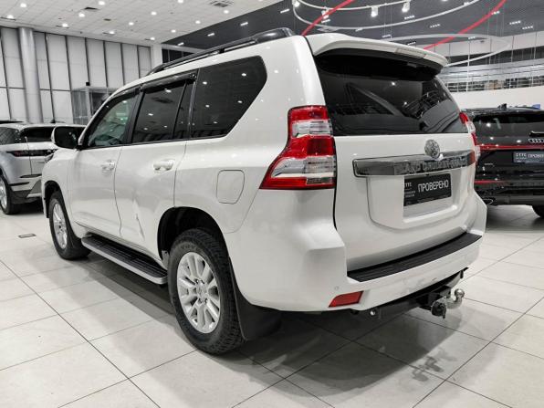 Toyota Land Cruiser Prado 150 Series Рестайлинг 1 с пробегом 2015 года, цена 4 250 000 рублей, 107157 км, внедорожник, Автокод Объявления