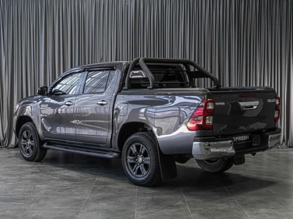 Toyota Hilux VIII Рестайлинг 2 с пробегом 2020 года, цена 3 999 000 рублей, 287241 км, offers.body_type.unknown, Автокод Объявления