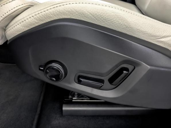 Volvo XC60 II с пробегом 2020 года, цена 3 900 000 рублей, 80596 км, внедорожник, Автокод Объявления