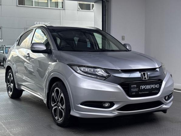 Honda Vezel I с пробегом 2014 года, цена 1 305 000 рублей, 161550 км, внедорожник, Автокод Объявления