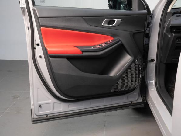 Changan CS55 Plus II с пробегом 2023 года, цена 2 050 000 рублей, 40622 км, внедорожник, Автокод Объявления