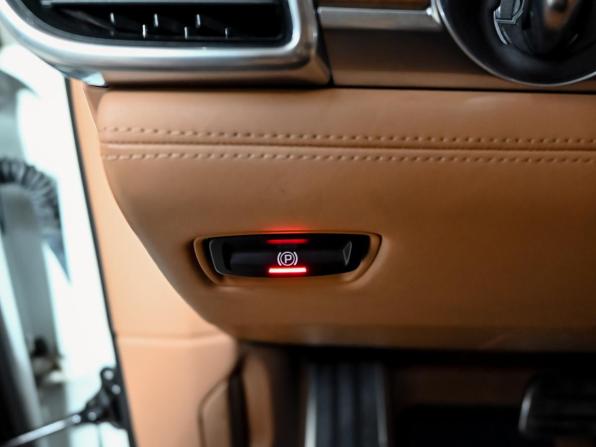 Porsche Panamera I Рестайлинг с пробегом 2013 года, цена 2 950 000 рублей, 146591 км, лифтбек, Автокод Объявления