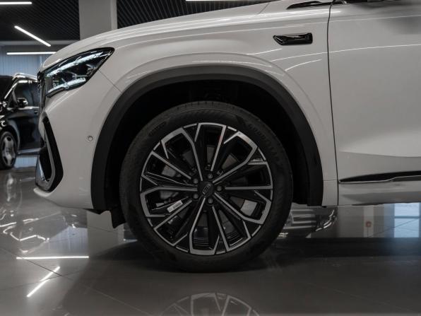 Geely Monjaro I Рестайлинг 2 с пробегом 2026 года, цена 4 100 000 рублей, 15 км, внедорожник, Автокод Объявления