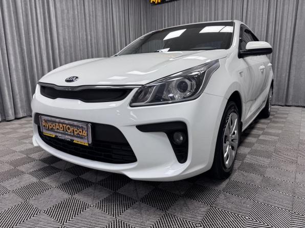 Kia Rio IV с пробегом 2017 года, цена 1 020 000 рублей, 141669 км, седан, Автокод Объявления