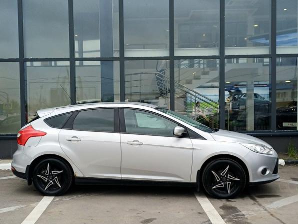 Ford Focus III с пробегом 2012 года, цена 849 000 рублей, 100145 км, хэтчбек, Автокод Объявления