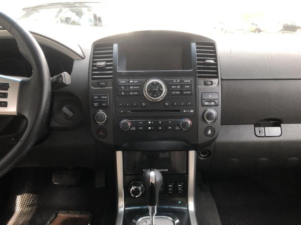 Nissan Pathfinder III Рестайлинг с пробегом 2011 года, цена 1 360 000 рублей, 323067 км, внедорожник, Автокод Объявления