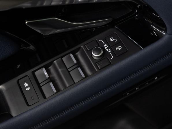 Land Rover Range Rover Evoque II с пробегом 2020 года, цена 3 599 000 рублей, 61000 км, внедорожник, Автокод Объявления