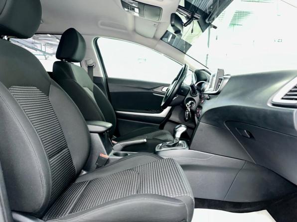 Kia Ceed III с пробегом 2019 года, цена 1 575 000 рублей, 164588 км, универсал, Автокод Объявления