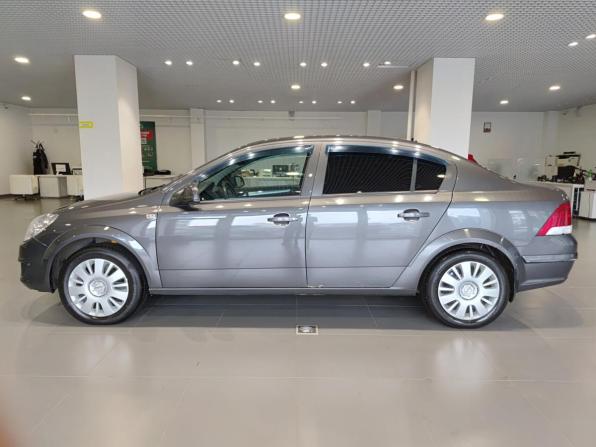 Opel Astra H Рестайлинг с пробегом 2011 года, цена 454 000 рублей, 240205 км, седан, Автокод Объявления