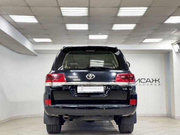 Toyota Land Cruiser 200 Series Рестайлинг 2 с пробегом 2016 года, цена 5 400 000 рублей, 198578 км, внедорожник, Автокод Объявления