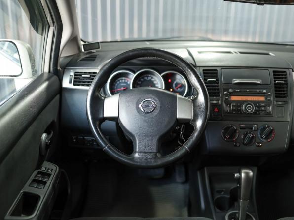 Nissan Tiida I Рестайлинг с пробегом 2011 года, цена 759 000 рублей, 188100 км, хэтчбек, Автокод Объявления