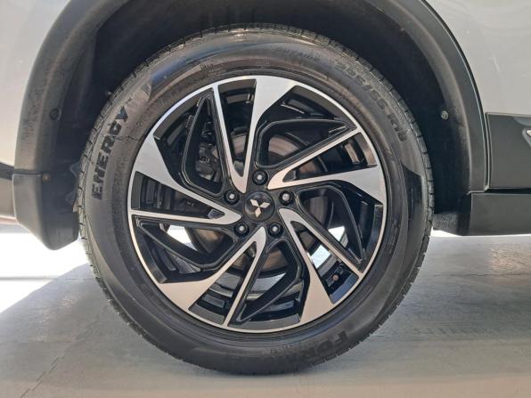 Mitsubishi Outlander III Рестайлинг 3 с пробегом 2021 года, цена 2 627 000 рублей, 97486 км, внедорожник, Автокод Объявления