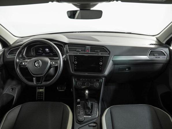 Volkswagen Tiguan II с пробегом 2019 года, цена 2 499 000 рублей, 95672 км, внедорожник, Автокод Объявления