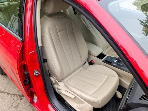 Audi A4 V (B9) с пробегом 2019 года, цена 2 350 000 рублей, 109128 км, седан, Автокод Объявления