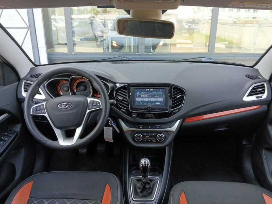 Lada (ВАЗ) Vesta I Москва  - изображение 11