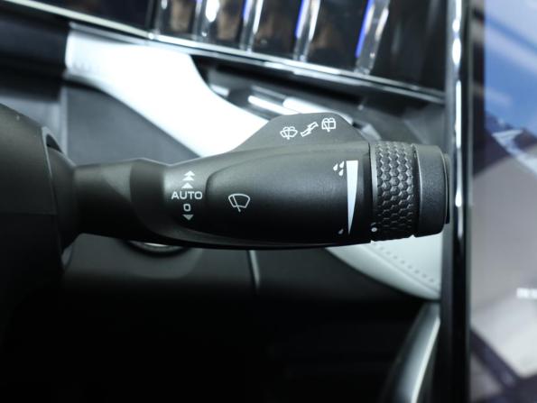 Geely Atlas II с пробегом 2024 года, цена 2 629 000 рублей, 42000 км, внедорожник, Автокод Объявления