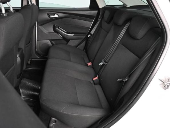 Ford Focus III Рестайлинг с пробегом 2015 года, цена 969 000 рублей, 146365 км, седан, Автокод Объявления