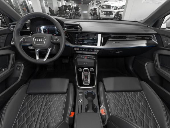 Audi A3 IV (8Y) Рестайлинг с пробегом 2026 года, цена 3 930 000 рублей, 50 км, хэтчбек, Автокод Объявления