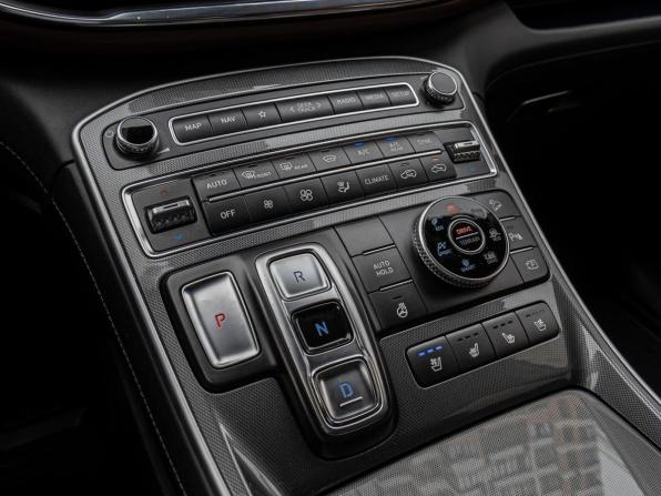 Hyundai Santa Fe IV Рестайлинг с пробегом 2021 года, цена 3 590 000 рублей, 95509 км, внедорожник, Автокод Объявления