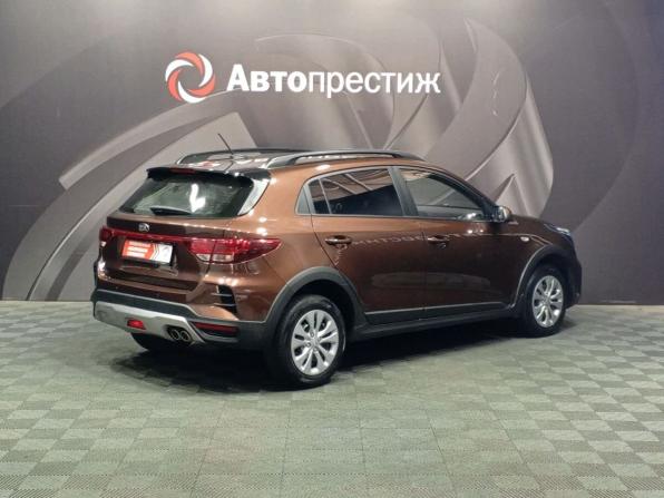 Kia Rio IV Рестайлинг с пробегом 2021 года, цена 1 555 000 рублей, 113450 км, хэтчбек, Автокод Объявления