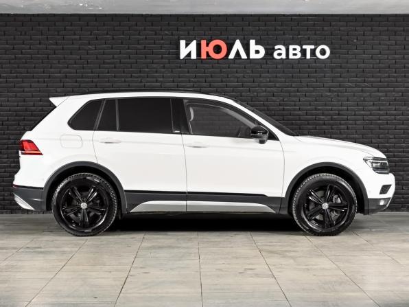 Volkswagen Tiguan II с пробегом 2019 года, цена 2 680 000 рублей, 100042 км, внедорожник, Автокод Объявления