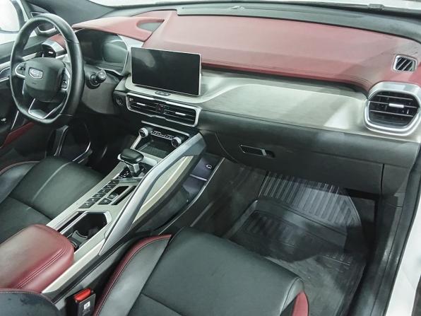 Geely Coolray I с пробегом 2023 года, цена 1 897 000 рублей, 47300 км, внедорожник, Автокод Объявления