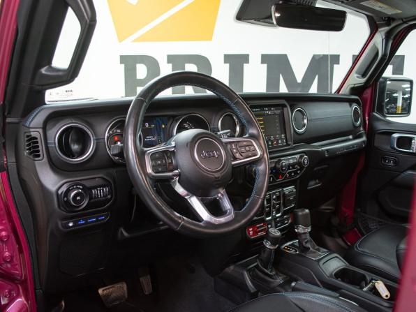 Jeep Wrangler IV (JL) с пробегом 2022 года, цена 7 499 000 рублей, 12632 км, внедорожник, Автокод Объявления