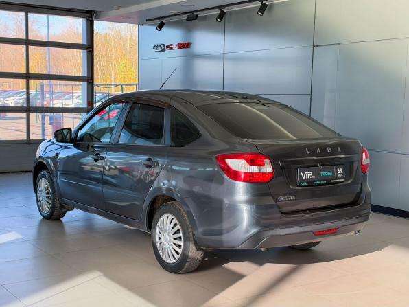 Lada (ВАЗ) Granta I Рестайлинг с пробегом 2022 года, цена 607 000 рублей, 128804 км, хэтчбек, Автокод Объявления