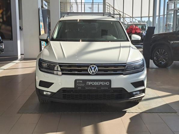 Volkswagen Tiguan II с пробегом 2017 года, цена 1 957 000 рублей, 148409 км, внедорожник, Автокод Объявления