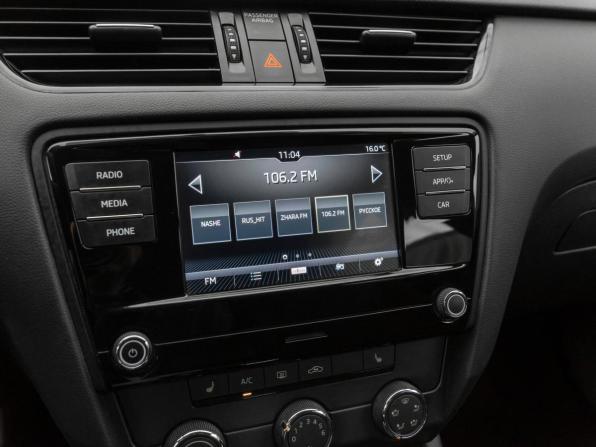 Skoda Octavia III (A7) Рестайлинг с пробегом 2019 года, цена 1 640 000 рублей, 126638 км, лифтбек, Автокод Объявления