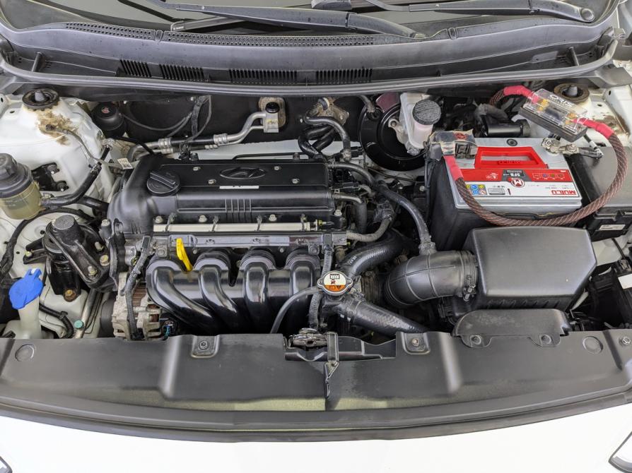 Hyundai Solaris I Москва  - изображение 11
