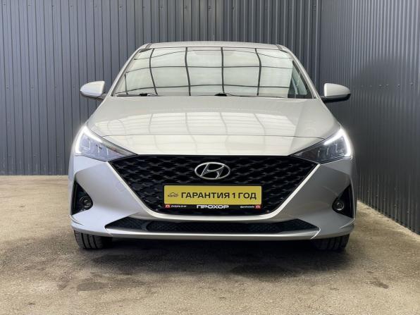 Hyundai Solaris II Рестайлинг с пробегом 2020 года, цена 1 477 000 рублей, 98290 км, седан, Автокод Объявления