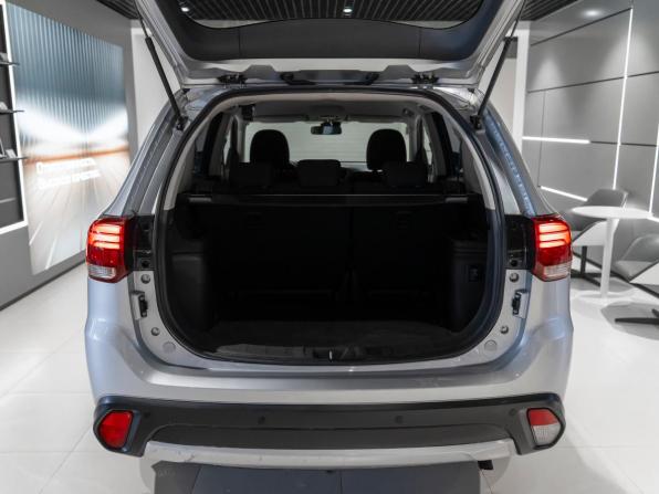 Mitsubishi Outlander III Рестайлинг 2 с пробегом 2017 года, цена 2 120 000 рублей, 74846 км, внедорожник, Автокод Объявления