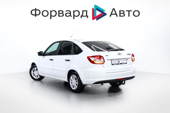 Lada (ВАЗ) Granta I с пробегом 2017 года, цена 579 000 рублей, 66541 км, лифтбек, Автокод Объявления