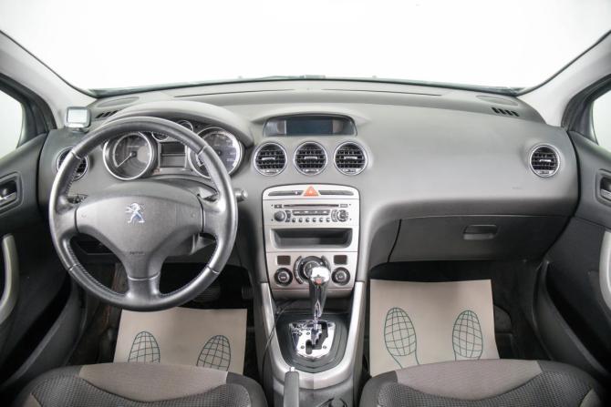 Peugeot 308 I Рестайлинг с пробегом 2012 года, цена 649 000 рублей, 228000 км, хэтчбек, Автокод Объявления
