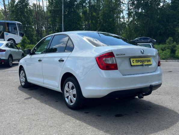 Skoda Rapid I с пробегом 2016 года, цена 899 000 рублей, 212000 км, лифтбек, Автокод Объявления
