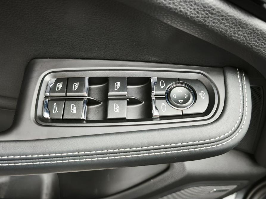 Porsche Macan I Рестайлинг 2 Москва  - изображение 18