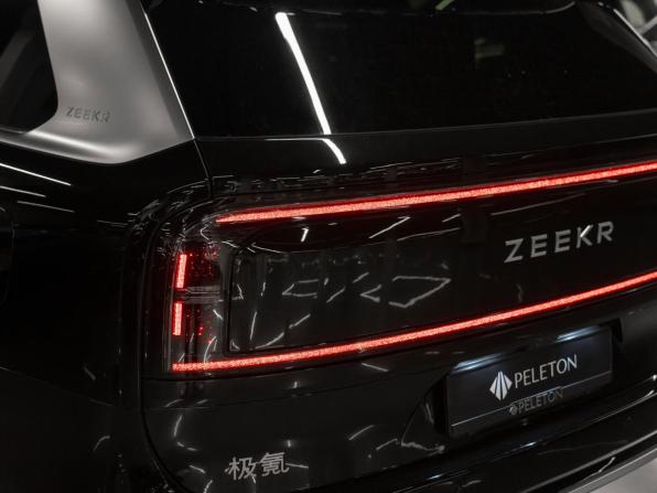 Zeekr 9X с пробегом 2025 года, цена 11 300 000 рублей, 50 км, внедорожник, Автокод Объявления