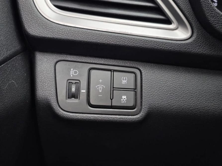 Hyundai Solaris II Санкт-Петербург  - изображение 15
