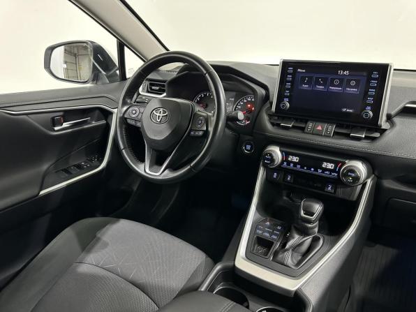 Toyota RAV4 V (XA50) с пробегом 2021 года, цена 3 290 000 рублей, 86579 км, внедорожник, Автокод Объявления