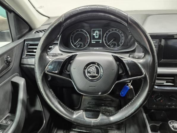 Skoda Rapid II с пробегом 2021 года, цена 1 247 000 рублей, 201000 км, лифтбек, Автокод Объявления