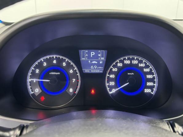 Hyundai Solaris I Рестайлинг с пробегом 2015 года, цена 890 000 рублей, 169307 км, хэтчбек, Автокод Объявления