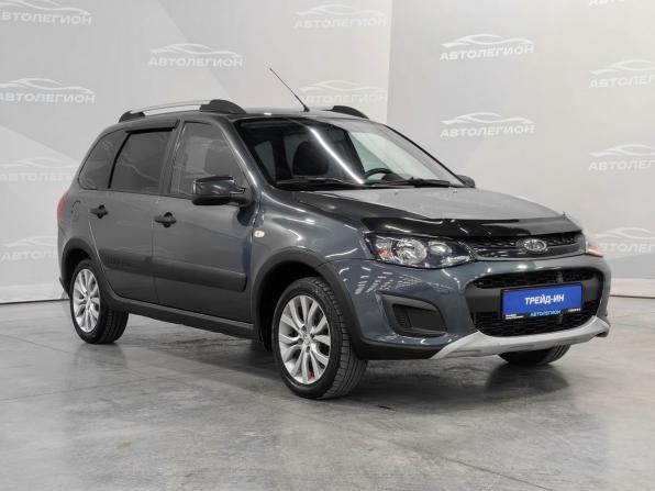 Lada (ВАЗ) Kalina II с пробегом 2017 года, цена 560 000 рублей, 131000 км, универсал, Автокод Объявления