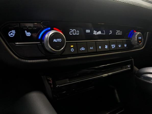 Mazda 6 III (GJ) Рестайлинг 2 с пробегом 2021 года, цена 2 740 000 рублей, 56261 км, седан, Автокод Объявления
