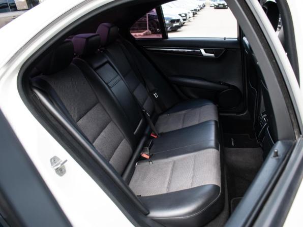Mercedes-Benz C-Класс III (W204) Рестайлинг с пробегом 2012 года, цена 1 260 000 рублей, 190644 км, седан, Автокод Объявления