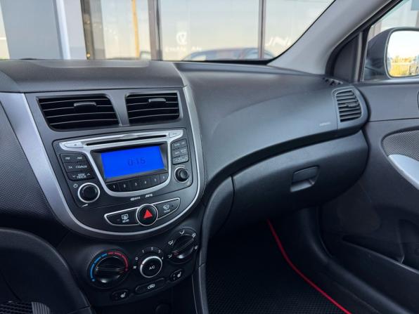 Hyundai Solaris I с пробегом 2011 года, цена 499 000 рублей, 294305 км, седан, Автокод Объявления