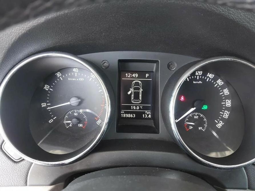 Skoda Yeti I Рестайлинг Калининград  - изображение 11